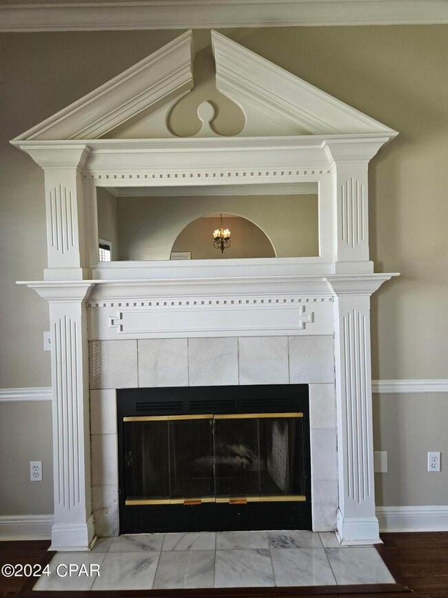 Building Photo - 2103 Coral Dr
