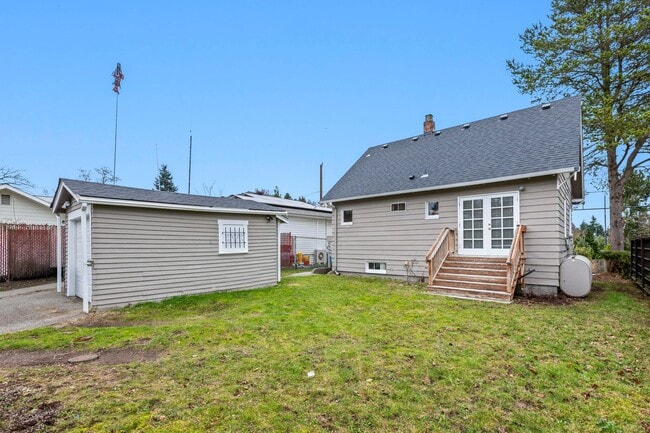 Building Photo - 3bd/1.75ba Seattle Home