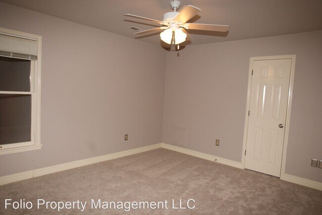 Building Photo - 4 br, 4 bath House - 10016 Bluff Drive