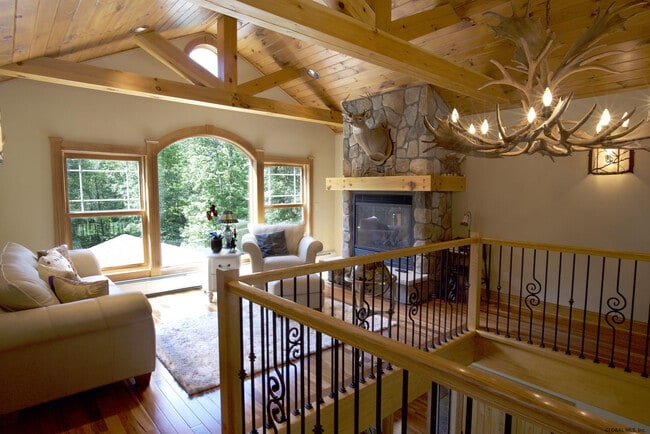 Building Photo - 32 Flat Rock Rd