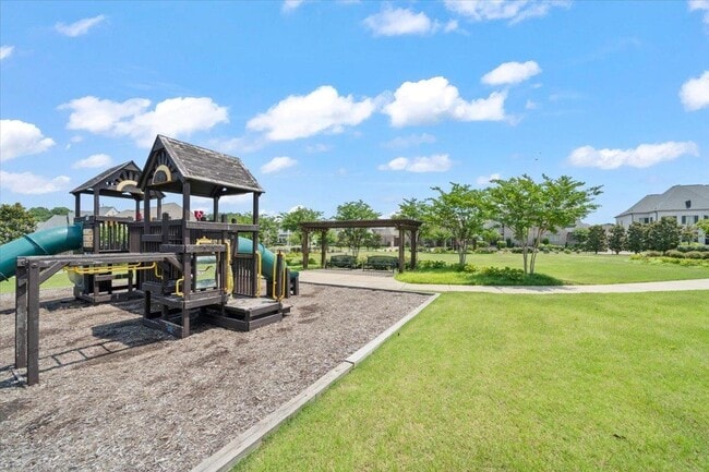 Building Photo - 4741 Carousel Ln