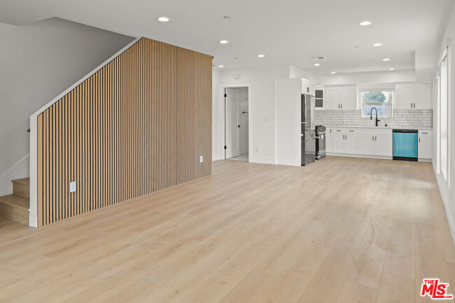 Building Photo - 2700 Fletcher Dr