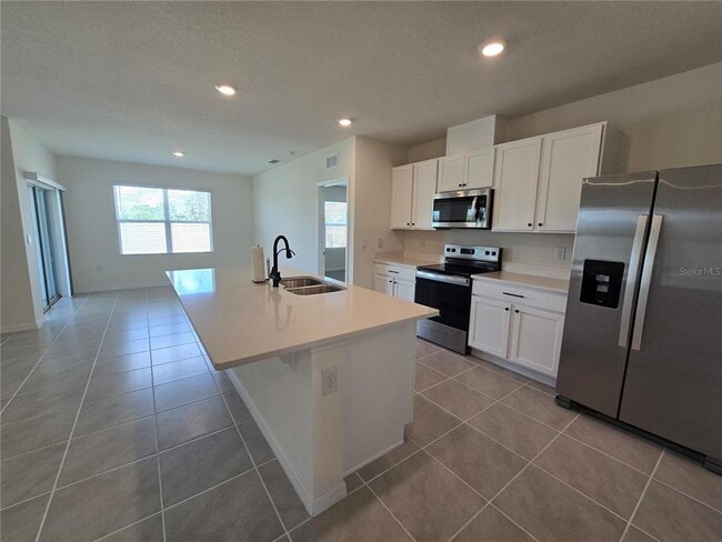 Building Photo - 5002 Foxglove Cir