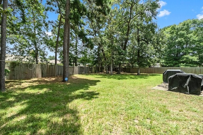 Building Photo - 16305 Many Trees Ln