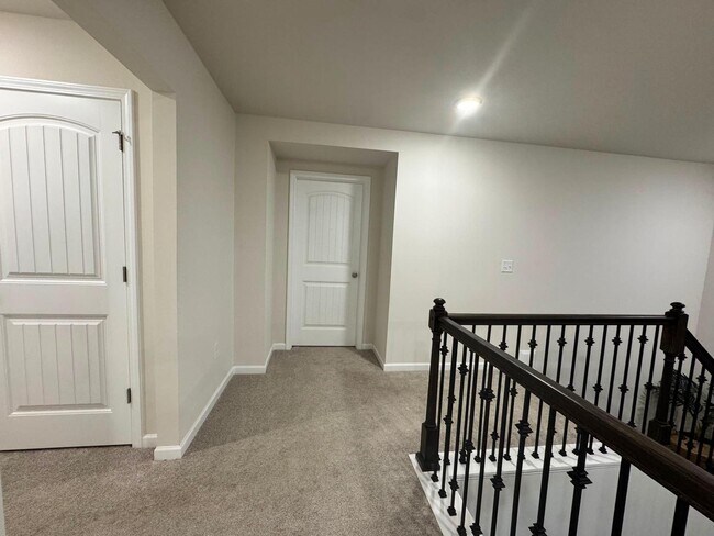 Building Photo - 1309 McFarlan Ct