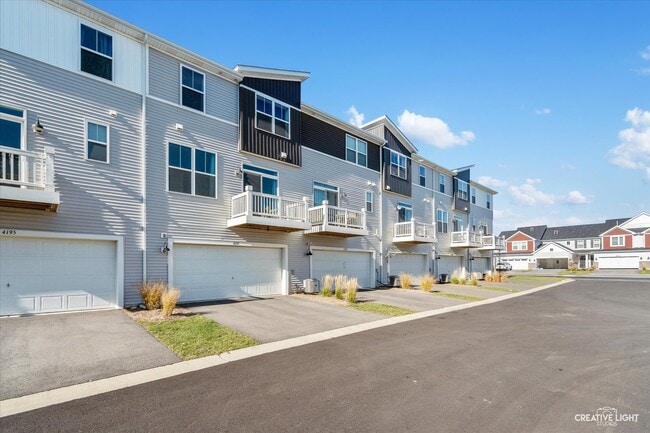 Building Photo - 4197 Calder Ln