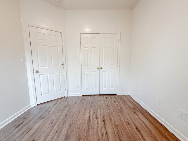 Building Photo - 2468 Spring St NW