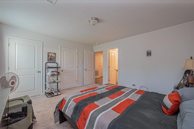 Building Photo - 15708 Del Norte Dr