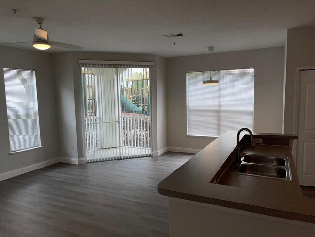 Building Photo - 2513 Maitland Crossing Way