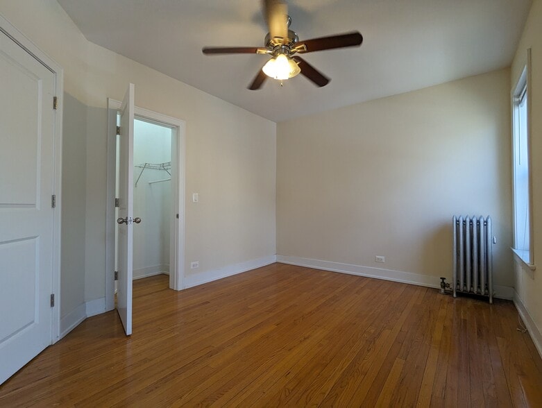 Building Photo - 1919 W Winona St