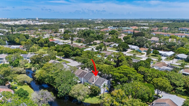 Building Photo - 217 Georgian Park Dr