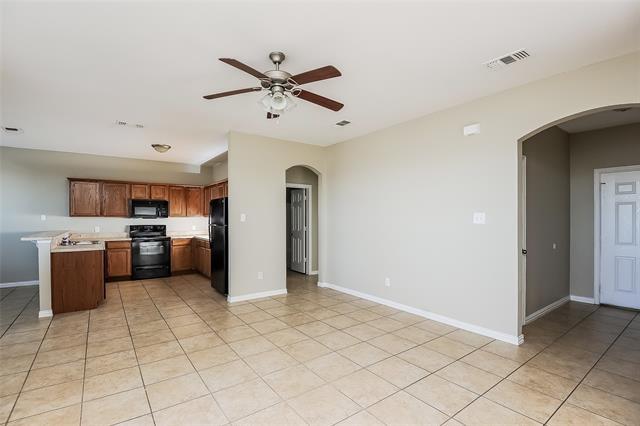 Building Photo - 256 Edison Ln