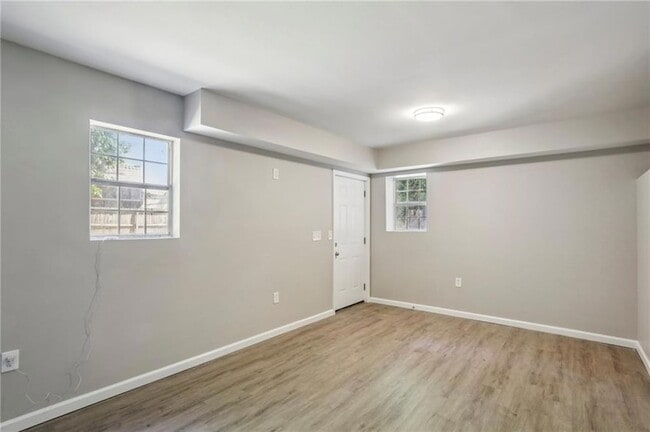 Building Photo - 22 Peachtree Hills Ave NE