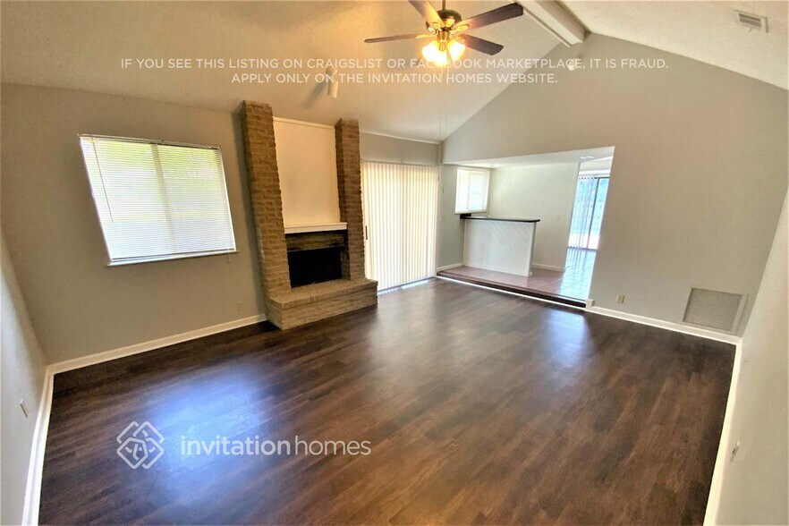Building Photo - 4077 Quarterhorse Ct