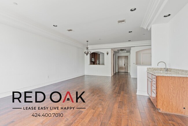 Building Photo - 10640 Woodbridge St