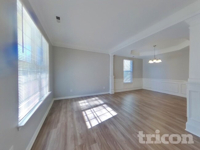 Building Photo - 416 Rook Rd