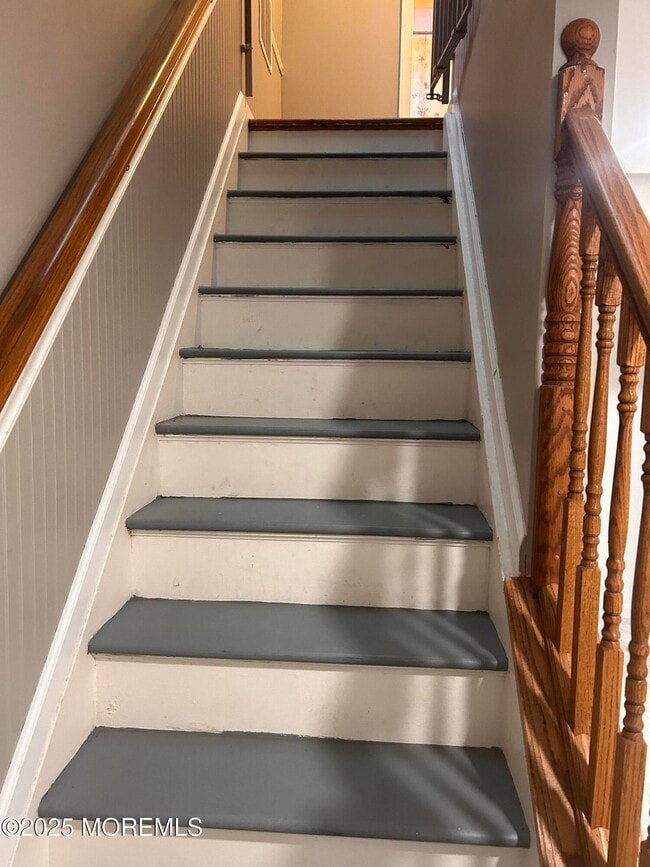 Building Photo - 823 Bowman Rd