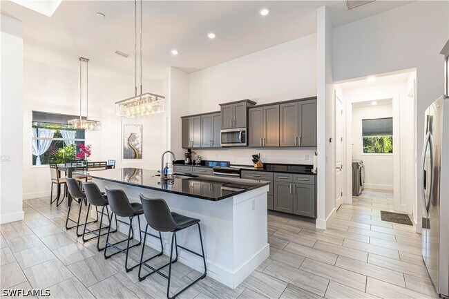 Building Photo - 27180 Williams Rd