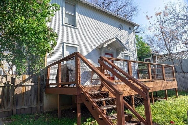Building Photo - 2832 Salado St