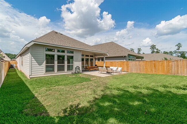 Building Photo - 546 Cedar Harbor Ct