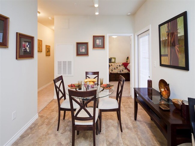 Kitchen - The Cove at Palmer Point