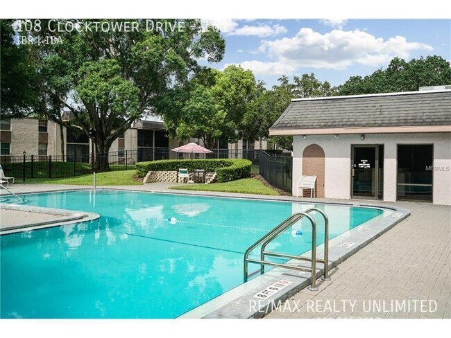 Building Photo - 108 Clock Tower Dr