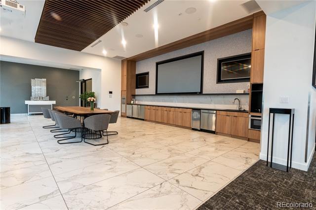 Building Photo - 891 14th St