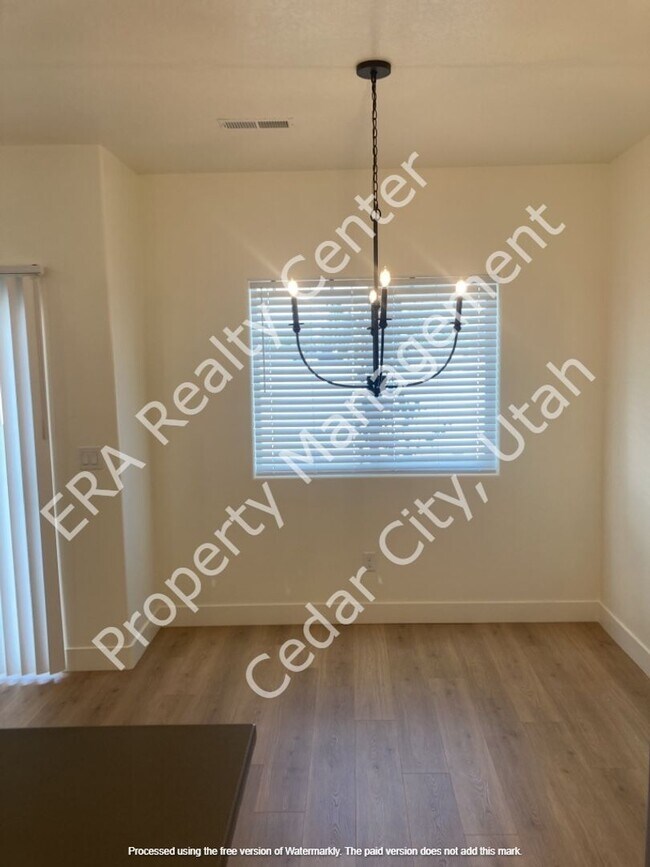 Building Photo - 4283 UT-56