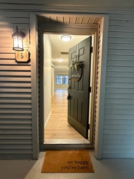 Building Photo - 5 W Lincoln St