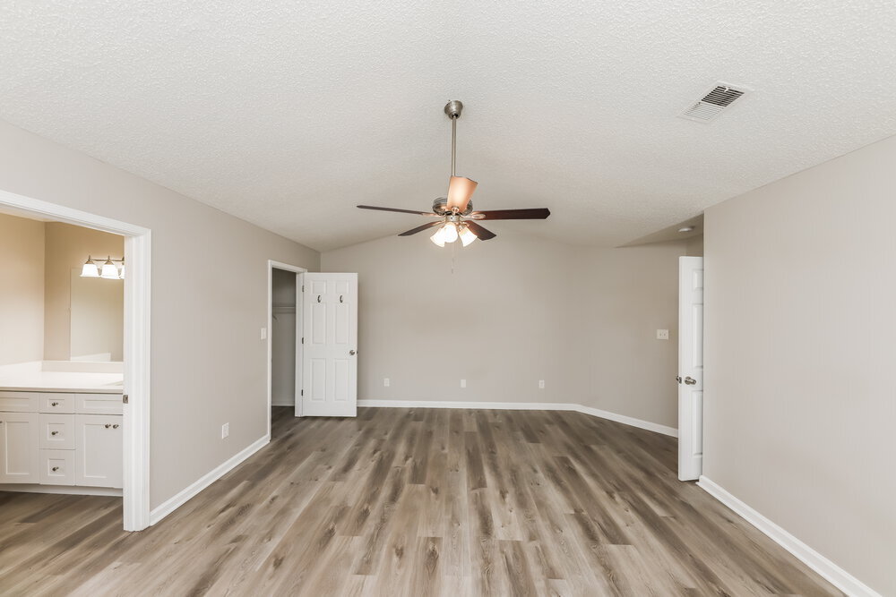 Building Photo - 3901 Old Villa Ct