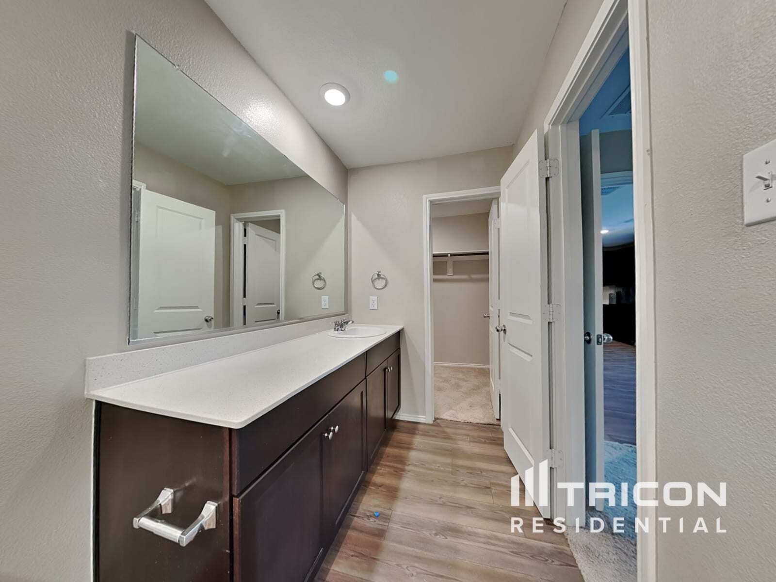 Building Photo - 505 Autumnwood Way