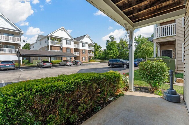 Building Photo - Spacious 2-Bed, 2-Bath Condo