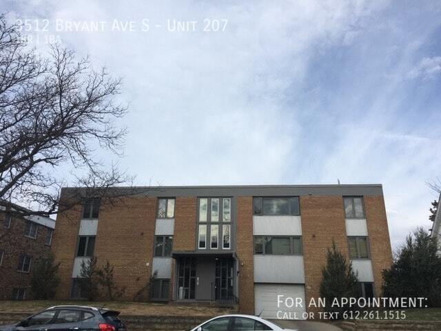 Building Photo - 3512 Bryant Ave S