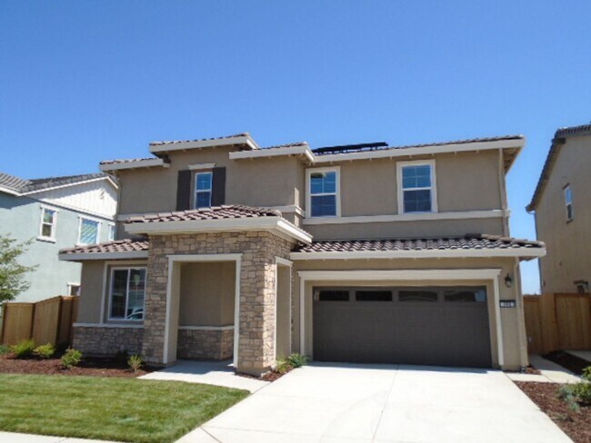 Primary Photo - NEWER HOME IN LINCOLN OFF TWELVE BRIDGES!!