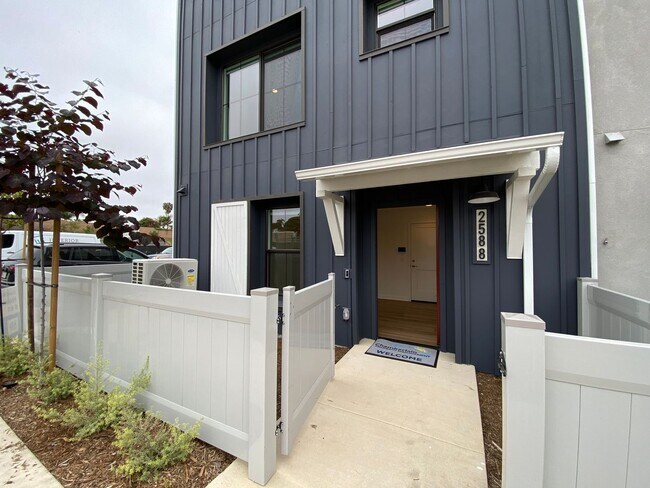 Primary Photo - New Build 3bd/3bth in Coral Ridge Communit...