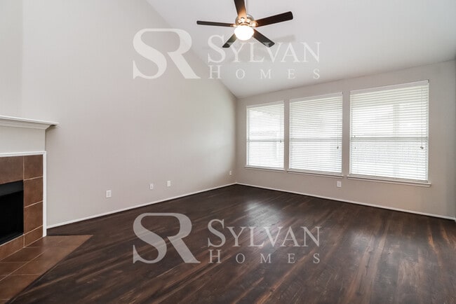 Building Photo - This is Tailored to Your Highest Standards.