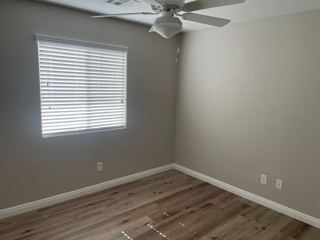 Building Photo - 2359 Koho Dr