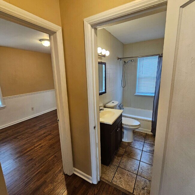 Building Photo - 2 Bedroom, 1 Bath Ranch with Good Sized Living Room, Laundry Room, Hard Wood Flooring, Deck.