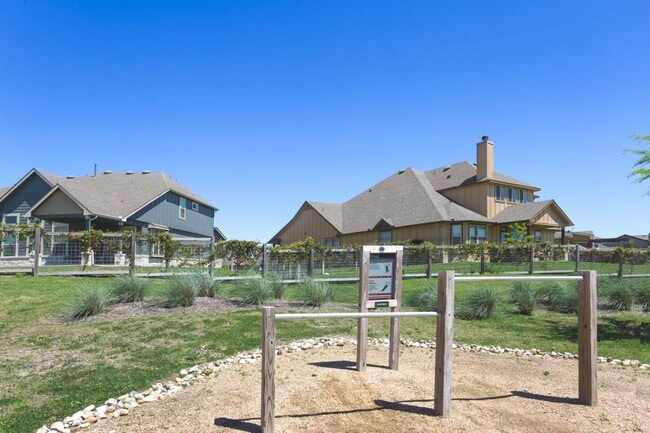 Building Photo - Bright & Airy Home on Curling Post