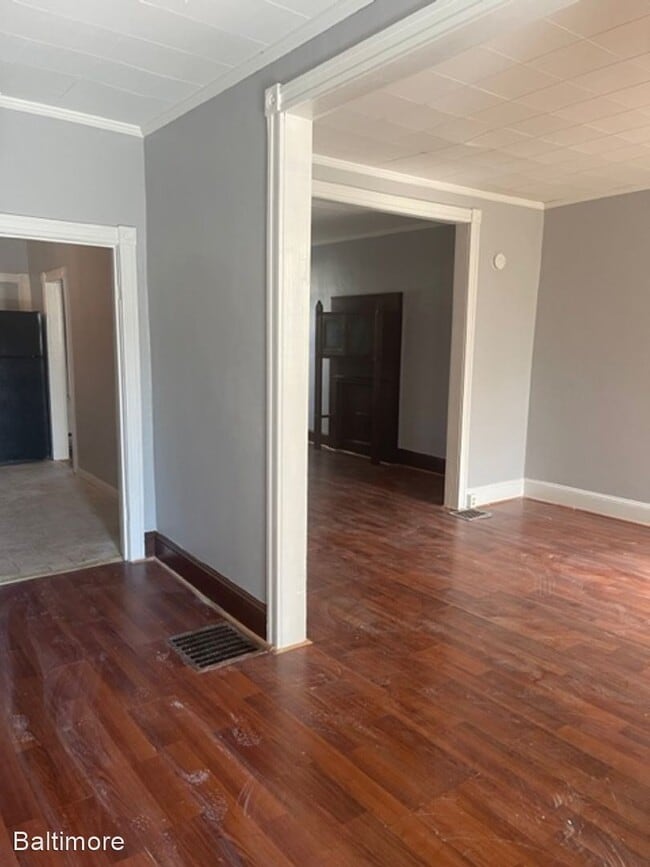 Building Photo - 4 br, 1.5 bath House - 5237 Linden Heights...