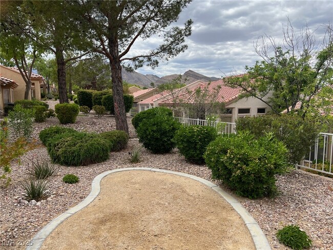Building Photo - 10004 Arbuckle Dr