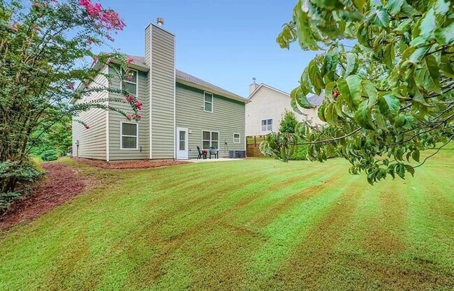 Building Photo - 1015 Pebble Creek Trail