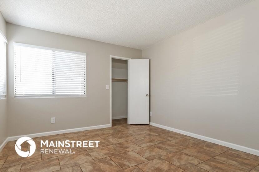 Building Photo - 3165 Avenida Destino