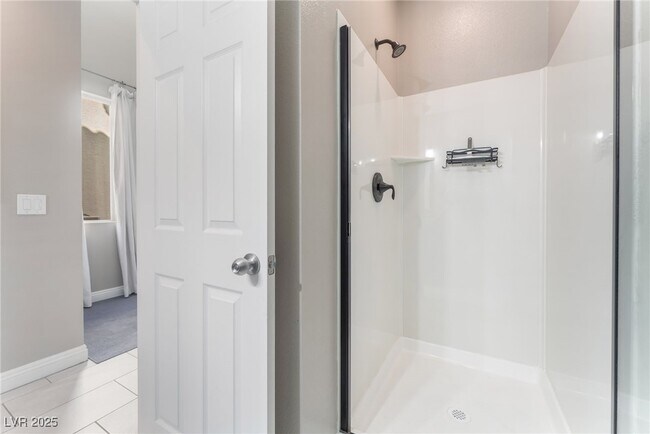 Building Photo - 1506 Visible Ave