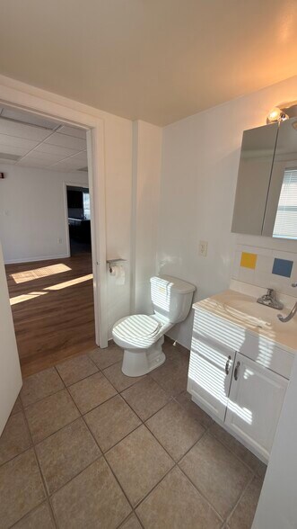 Building Photo - 29 South St