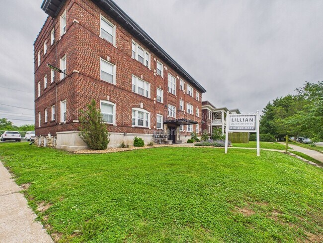 Building Photo - 3723 Wyoming St