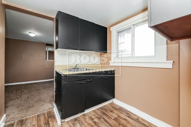 Building Photo - One bedroom, one bathroom double in Springfield