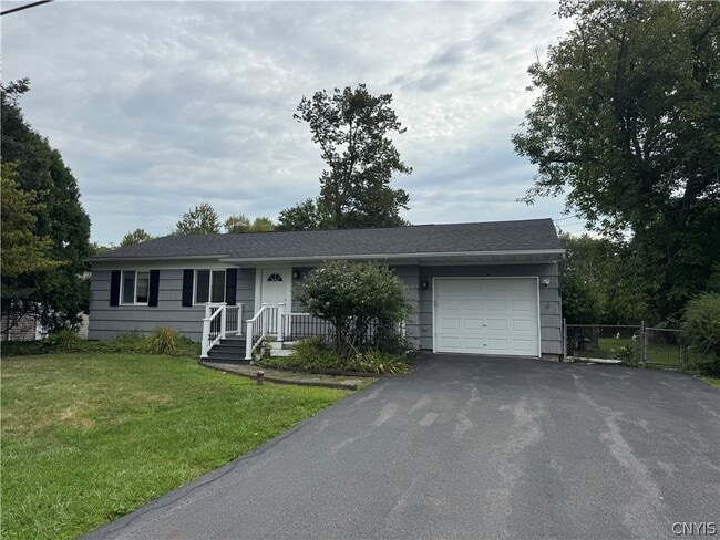 Building Photo - 7878 Sagamore Dr N