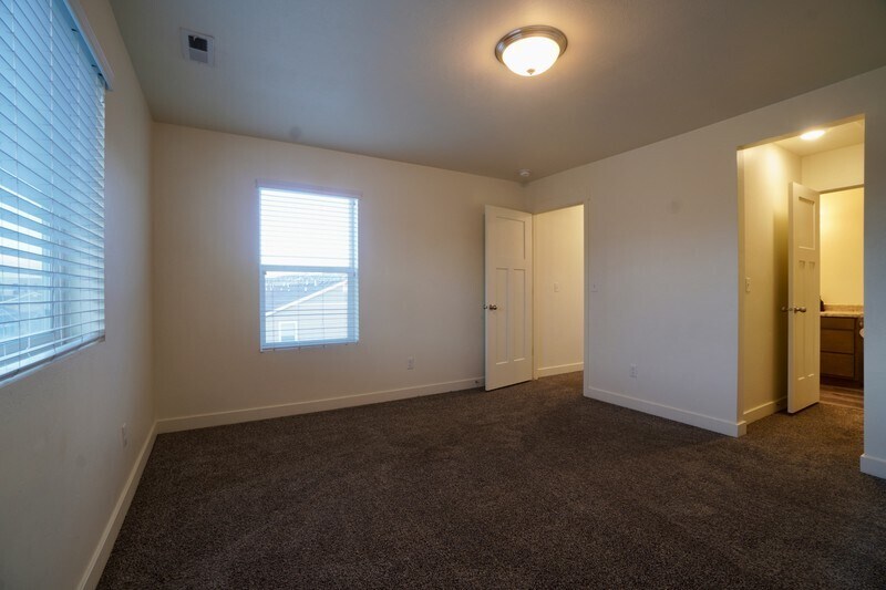 Building Photo - 14864 Diorite Ct