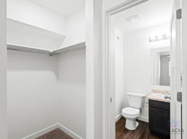 Building Photo - Paytons Quarry